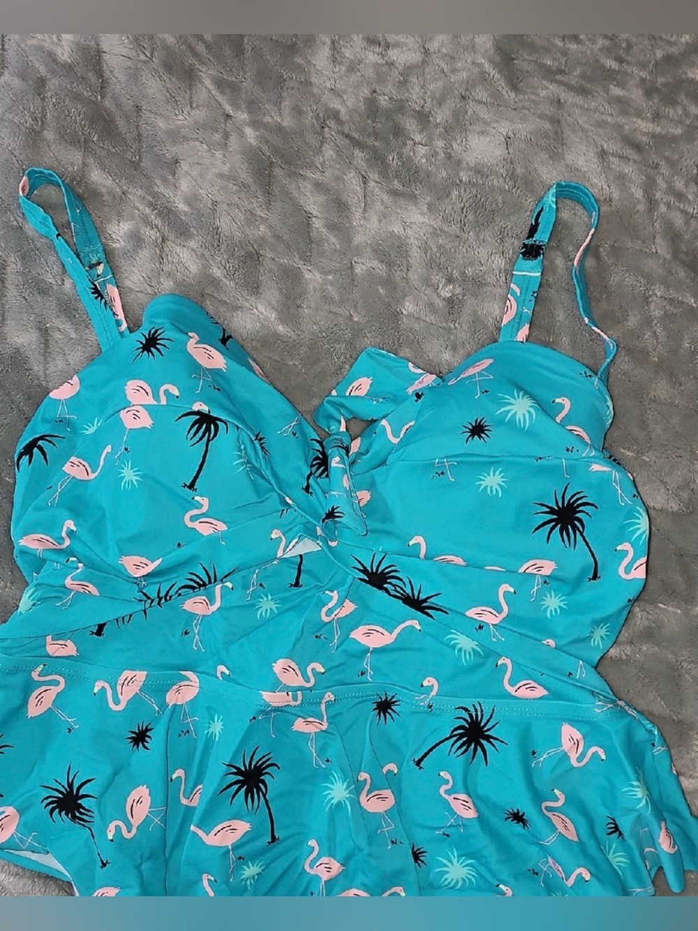 Torrid Flamingo Swim Top Size 2 turquoise aqua pink